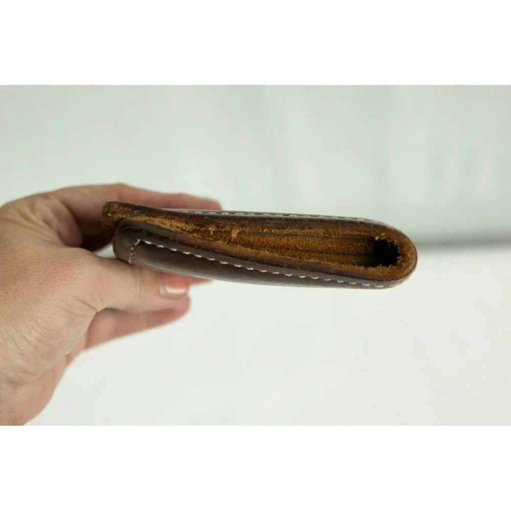 Vintage Distressed Brown Leather Bifold Wallet Contrast Stitch Minimalist Carry